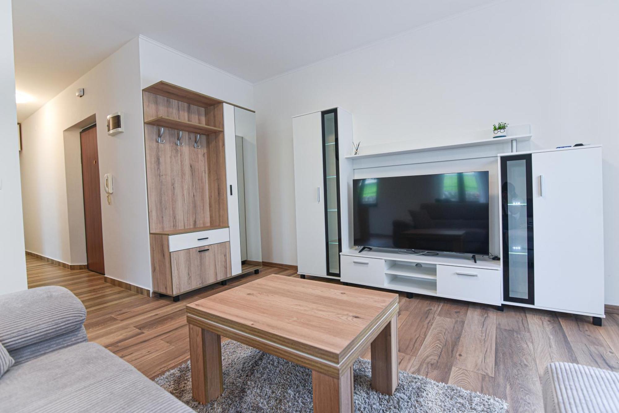 Apartment Dani *